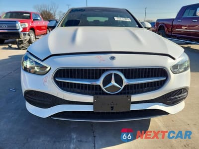 Piąte zdjęcie samochodu w środku: 2024 MERCEDES-BENZ C 300 VIN:W1KAF4GB4RR219320 - miniatura