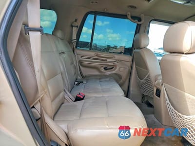 Zdjęcie 11 z 12 samochodu: 1999 LINCOLN NAVIGATOR VIN:5LMPU28A1XLJ27269 - miniatura