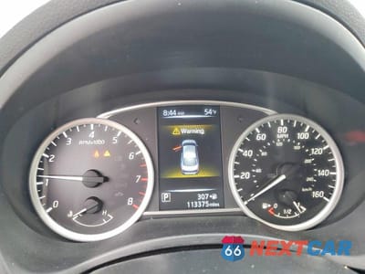 Zdjęcie 9 z 11 samochodu: 2017 NISSAN SENTRA S VIN:3N1AB7AP3HY285168 - miniatura