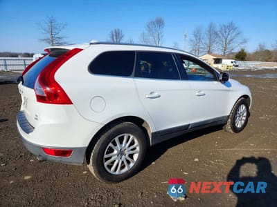 Trzecie zdjęcie samochodu z tyłu: 2010 VOLVO XC60 T6 VIN:YV4992DZ6A2062670 - miniatura