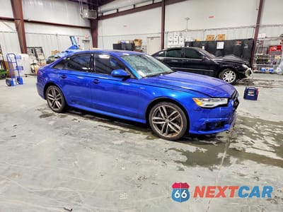 Czwarte zdjęcie samochodu z boku: 2016 AUDI S6 PRESTIGE VIN:WAUH2AFC7GN094201 - miniatura