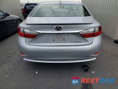 Zdjęcie 6 z 13 samochodu: 2016 LEXUS ES 300H BASE VIN:JTHBW1GG7G2111643 - miniatura