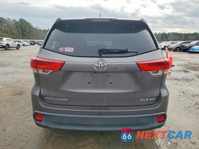 Zdjęcie 6 z 11 samochodu: 2017 TOYOTA HIGHLANDER XLE VIN:5TDJZRFH4HS455230 - miniatura