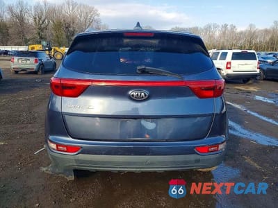 Zdjęcie 6 z 12 samochodu: 2017 KIA SPORTAGE LX VIN:KNDPMCAC0H7121577 - miniatura