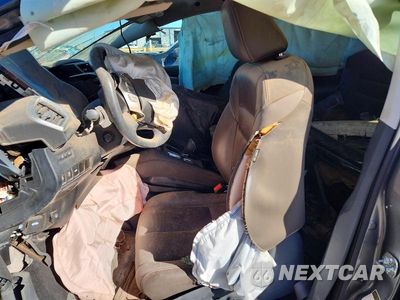 Zdjęcie 7 z 12 samochodu: 2016 NISSAN MURANO S VIN:5N1AZ2MGXGN113329 - miniatura