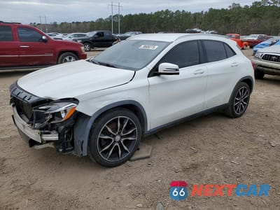 2017 MERCEDES-BENZ GLA 250 WDCTG4EB5HJ357698 - główne zdjęcie licytacji z USA - miniatura