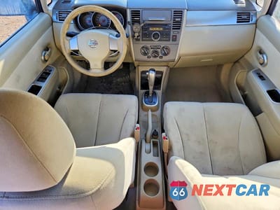 Zdjęcie 8 z 13 samochodu: 2008 NISS VERSA S VIN:3N1BC13EX8L353294 - miniatura