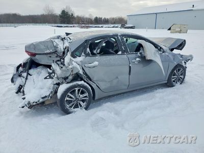 Trzecie zdjęcie samochodu z tyłu: 2024 KIA FORTE LX VIN:3KPF24AD8RE743426 - miniatura