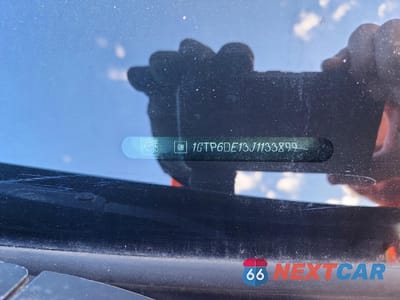 Zdjęcie 13 z 14 samochodu: 2018 GMC CANYON SLT VIN:1GTP6DE13J1133899 - miniatura