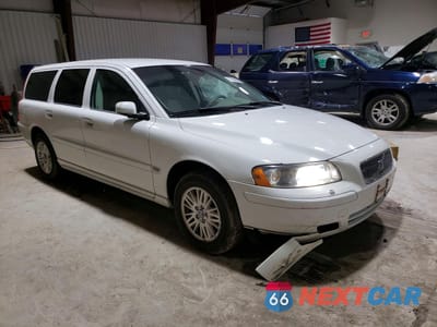 Czwarte zdjęcie samochodu z boku: 2005 VOLVO V70 VIN:YV1SW612952490065 - miniatura