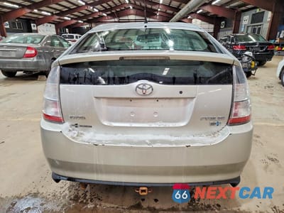 Zdjęcie 6 z 11 samochodu: 2005 TOYOTA PRIUS VIN:JTDKB20U057057928 - miniatura