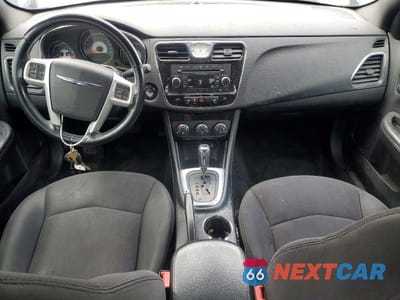 Zdjęcie 8 z 12 samochodu: 2013 CHRYSLER 200 TOURING VIN:1C3CCBBB2DN627892 - miniatura