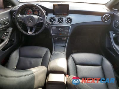 Zdjęcie 8 z 11 samochodu: 2015 MERCEDES-BENZ CLA 250 VIN:WDDSJ4EB8FN187836 - miniatura