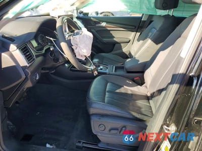 Zdjęcie 7 z 12 samochodu: 2021 AUDI Q5 PREMIUM VIN:WA1AAAFY8M2053330 - miniatura