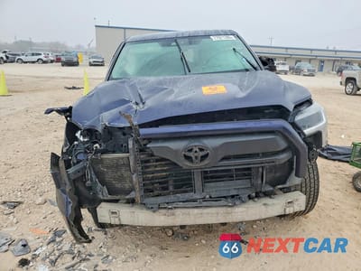 Piąte zdjęcie samochodu w środku: 2023 TOYOTA TUNDRA SR5 VIN:5TFLA5AB3PX021174 - miniatura