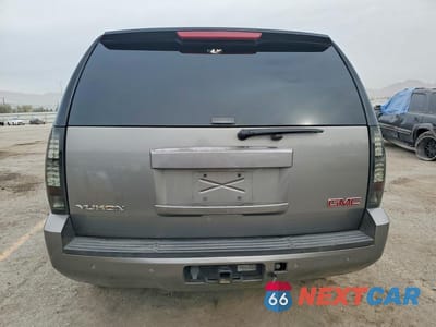 Zdjęcie 6 z 12 samochodu: 2008 GMC YUKON VIN:1GKFC13JX8R264821 - miniatura