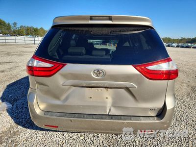 Zdjęcie 6 z 13 samochodu: 2016 TOYOTA SIENNA XLE VIN:5TDYK3DCXGS750631 - miniatura