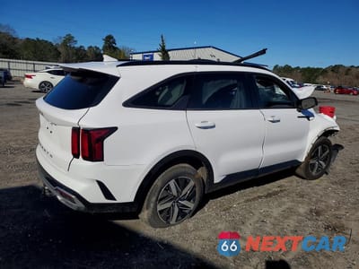 Trzecie zdjęcie samochodu z tyłu: 2022 KIA SORENTO S VIN:5XYRL4LC0NG128512 - miniatura