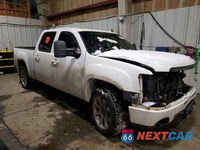 Czwarte zdjęcie samochodu z boku: 2013 GMC SIERRA K1500 SLT VIN:3GTP2WE70DG183760 - miniatura