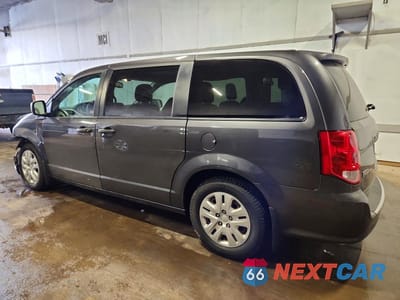 Drugie zdjęcie samochodu z przodu: 2019 DODGE GRAND CARAVAN SE VIN:2C4RDGBG0KR559118 - miniatura