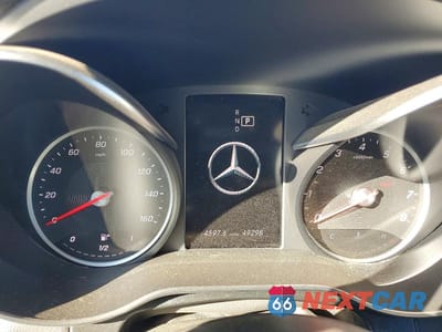 Zdjęcie 9 z 13 samochodu: 2020 MERCEDES-BENZ GLC 300 4MATIC VIN:W1N0G8EB9LF836968 - miniatura