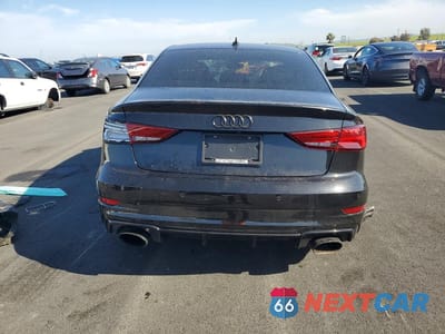 Zdjęcie 6 z 11 samochodu: 2019 AUDI RS3 VIN:WUABWGFF4KA900248 - miniatura