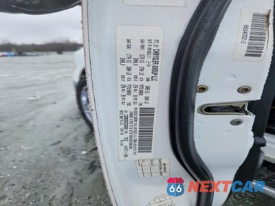 Zdjęcie 12 z 12 samochodu: 2014 RAM 1500 SLT VIN:1C6RR6GG8ES286606 - miniatura