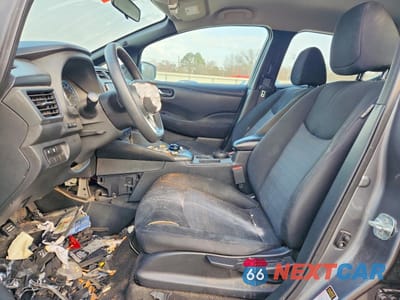 Zdjęcie 7 z 13 samochodu: 2019 NISSAN LEAF S VIN:1N4AZ1CPXKC309541 - miniatura