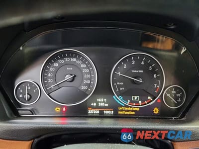 Zdjęcie 9 z 11 samochodu: 2015 BMW 320 I XDRIVE VIN:WBA3C3G51FNT51726 - miniatura