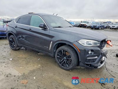 Czwarte zdjęcie samochodu z boku: 2015 BMW X6 XDRIVE35I VIN:5UXKU2C54F0N77220 - miniatura