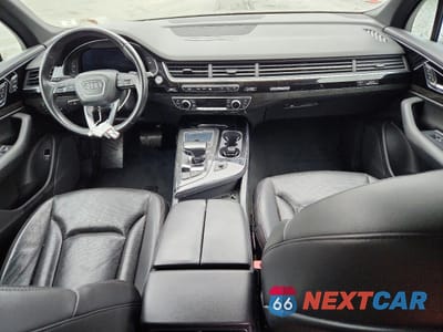 Zdjęcie 8 z 12 samochodu: 2017 AUDI Q7 PREMIUM PLUS VIN:WA1LAAF76HD029814 - miniatura