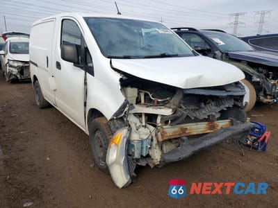 Czwarte zdjęcie samochodu z boku: 2017 CHEVROLET CITY EXPRESS LS VIN:3N63M0YN4HK704902 - miniatura