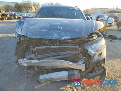 Piąte zdjęcie samochodu w środku: 2023 AUDI Q5 E PRESTIGE 55 VIN:WA1F2AFY2P2061916 - miniatura