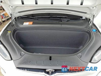 Zdjęcie 11 z 12 samochodu: 2017 TESLA MODEL X VIN:5YJXCBE24HF046164 - miniatura