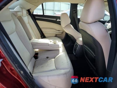 Zdjęcie 10 z 11 samochodu: 2017 CHRYSLER 300 LIMITED VIN:2C3CCARGXHH521913 - miniatura