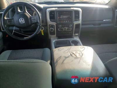 Zdjęcie 8 z 11 samochodu: 2016 RAM TRUCKS 1500 SLT VIN:3C6RR6LT2GG289448 - miniatura