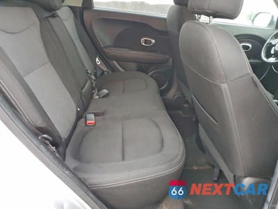 Zdjęcie 10 z 11 samochodu: 2018 KIA SOUL + VIN:KNDJP3A52J7549672 - miniatura