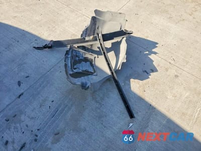 Zdjęcie 12 z 12 samochodu: 2022 MERCEDES-BENZ GLC 300 VIN:W1N0G8DB6NV350600 - miniatura