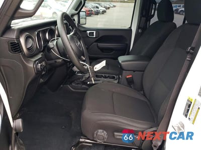 Zdjęcie 7 z 12 samochodu: 2022 JEEP WRANGLER UNLIMITED SPORT VIN:1C4HJXDN4NW195670 - miniatura