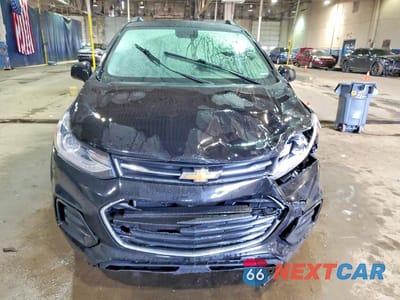 Piąte zdjęcie samochodu w środku: 2018 CHEVROLET TRAX 1LT VIN:3GNCJLSB2JL315470 - miniatura