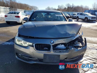 Piąte zdjęcie samochodu w środku: 2017 BMW 330 XI VIN:WBA8D9G51HNU59983 - miniatura