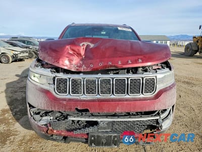 Piąte zdjęcie samochodu w środku: 2024 JEEP WAGONEER L SERIES I VIN:1C4SJSAP8RS103049 - miniatura