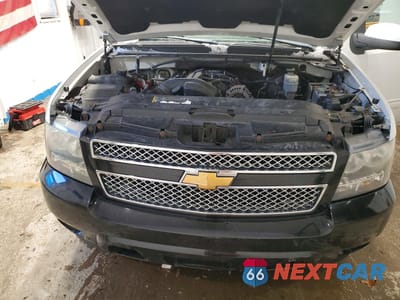 Zdjęcie 11 z 12 samochodu: 2011 CHEVROLET SUBURBAN K1500 LT VIN:1GNSKJE39BR186056 - miniatura