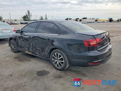 Drugie zdjęcie samochodu z przodu: 2017 VOLKSWAGEN JETTA SE VIN:3VWDB7AJ3HM365659 - miniatura