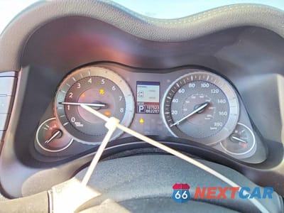 Zdjęcie 9 z 12 samochodu: 2013 INFINITI M37 X VIN:JN1BY1ARXDM602166 - miniatura
