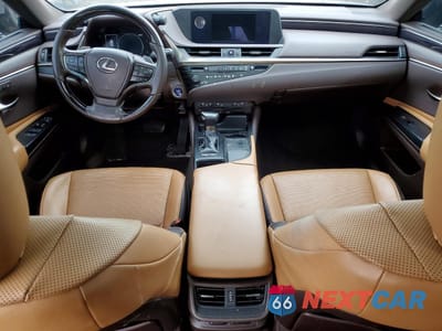 Zdjęcie 8 z 12 samochodu: 2020 LEXUS ES 300H BASE VIN:58AD21B12LU012143 - miniatura
