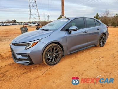 2025 TOYOTA COROLLA XSE 5YFT4MCE0SP242716 - główne zdjęcie licytacji z USA - miniatura