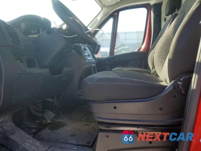 Zdjęcie 7 z 13 samochodu: 2023 RAM PROMASTER 2500 UTILITY / SERVICE VAN VIN:3C6LRVDG4PE548681 - miniatura