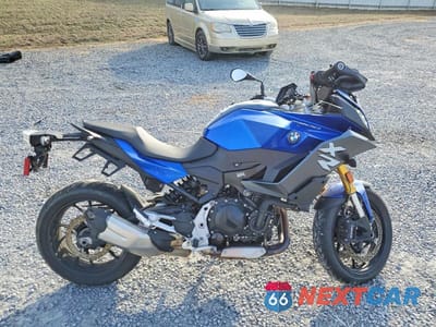 2023 BMW F 900 XR WB10K2305P6H59591 - główne zdjęcie licytacji z USA - miniatura