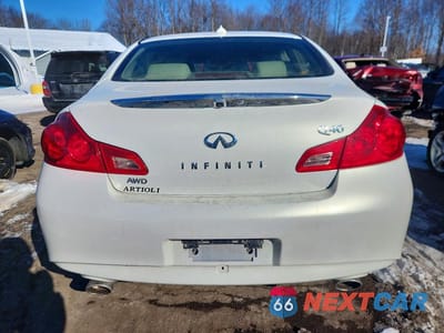 Zdjęcie 6 z 11 samochodu: 2015 INFINITI Q40 VIN:JN1CV6AR5FM650722 - miniatura